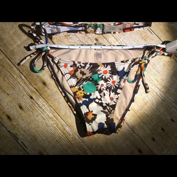 Victoria Secret Bikinis 2 PC - Picture 4 of 6